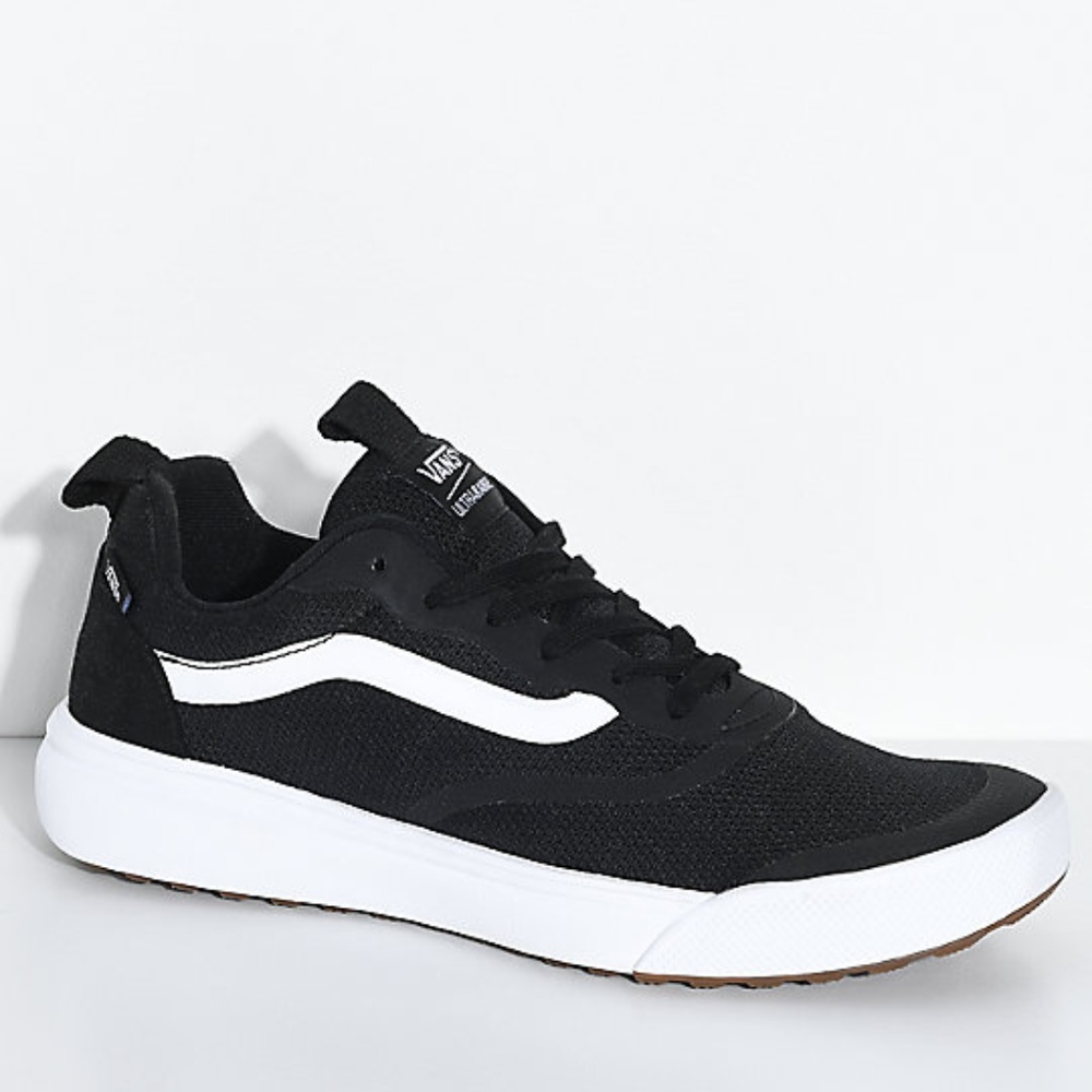 Vans UltraRange Rapidweld Black & White